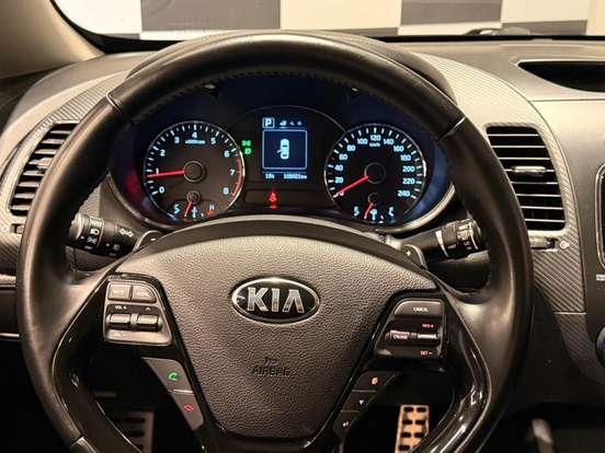 KIA-CERATO-2017