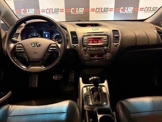 KIA-CERATO-1.6 SX 16V FLEX 4P AUTOMÁTICO KIA-CERATO-2017