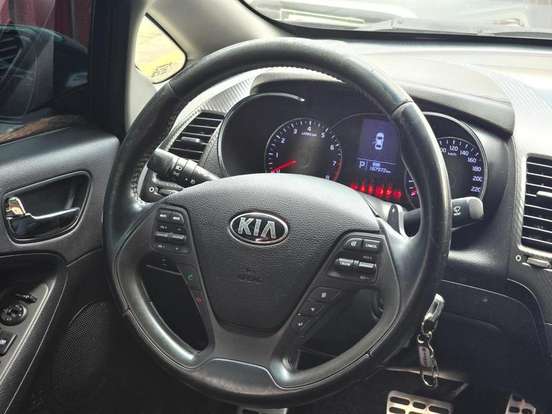 KIA-CERATO-2015