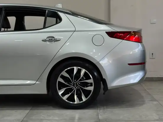 KIA-OPTIMA-2.0 EX 16V GASOLINA 4P AUTOMÁTICO KIA-OPTIMA-2014