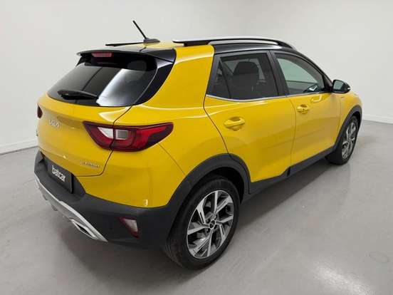 KIA-STONIC-2021