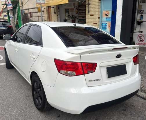 KIA-CERATO-2010