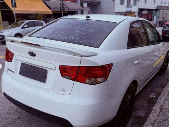 KIA-CERATO-1.6 SEDAN 16V GASOLINA 4P MANUAL KIA-CERATO-2010