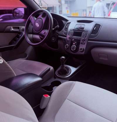 KIA-CERATO-2010
