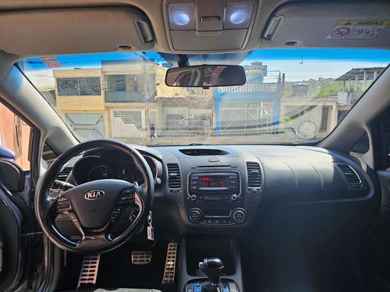 KIA-CERATO-1.6 SX 16V FLEX 4P AUTOMÁTICO KIA-CERATO-2016