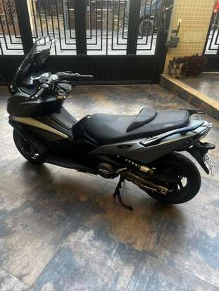 KYMCO-AK 550i-2022