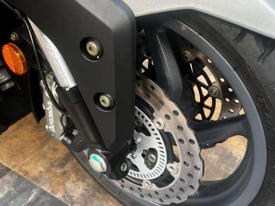 KYMCO-AK 550i KYMCO-AK 550i-2022