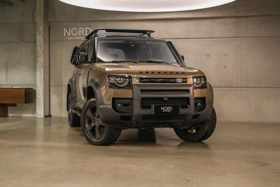 LAND ROVER-DEFENDER-2.0 P300 GASOLINA 110 ONÇAFARI AWD AUTOMÁTICO LAND ROVER-DEFENDER-2021