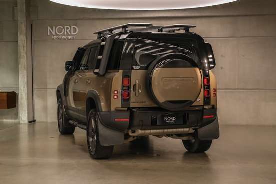 LAND ROVER-DEFENDER-2021