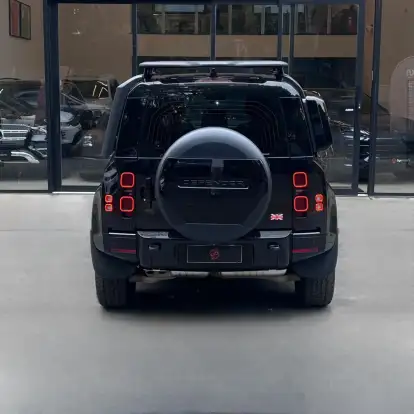 LAND ROVER-DEFENDER-2024