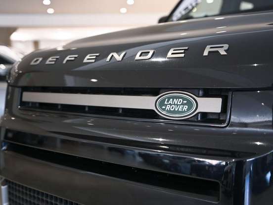 LAND ROVER-DEFENDER-3.0 D300 TURBO DIESEL MHEV 110 X-DYNAMIC SE AWD AUTOMÁTICO LAND ROVER-DEFENDER-2023