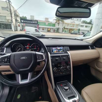 LAND ROVER-DISCOVERY SPORT-2018