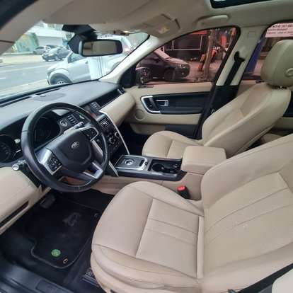 LAND ROVER-DISCOVERY SPORT-2018