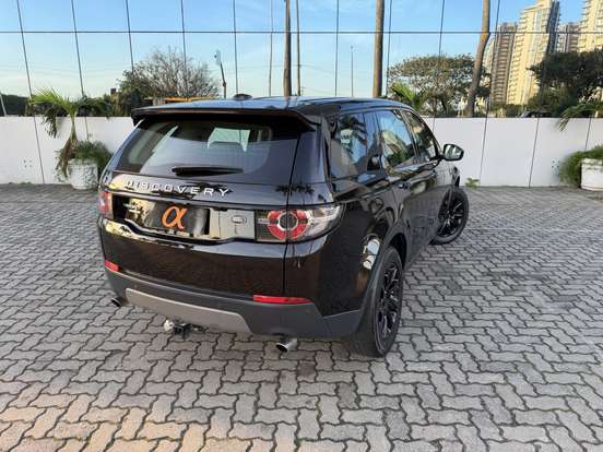 LAND ROVER-DISCOVERY SPORT-2017