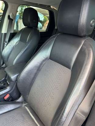 LAND ROVER-DISCOVERY SPORT-2017