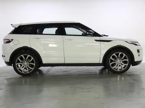 LAND ROVER-RANGE ROVER EVOQUE-2.0 DYNAMIC 4WD 16V GASOLINA 4P AUTOMÁTICO LAND ROVER-RANGE ROVER EVOQUE-2013