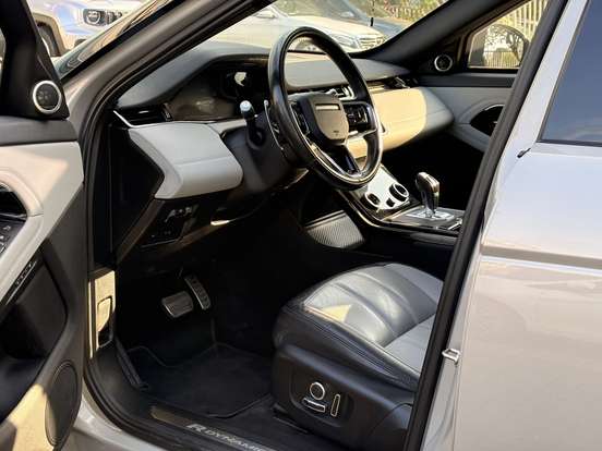 LAND ROVER-RANGE ROVER EVOQUE-2.0 P250 FLEX R-DYNAMIC SE AWD AUTOMÁTICO LAND ROVER-RANGE ROVER EVOQUE-2020