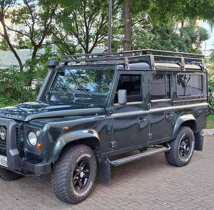 LAND ROVER-DEFENDER-2.4 110 SW 4X4 TURBO DIESEL 4P MANUAL LAND ROVER-DEFENDER-2011