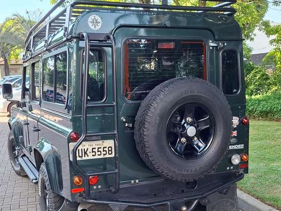 LAND ROVER-DEFENDER-2.4 110 SW 4X4 TURBO DIESEL 4P MANUAL LAND ROVER-DEFENDER-2011