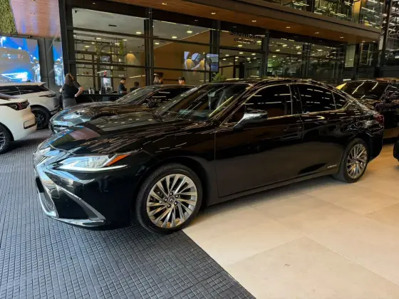 LEXUS ES 300h 2.5 16V HÍBRIDO CVT