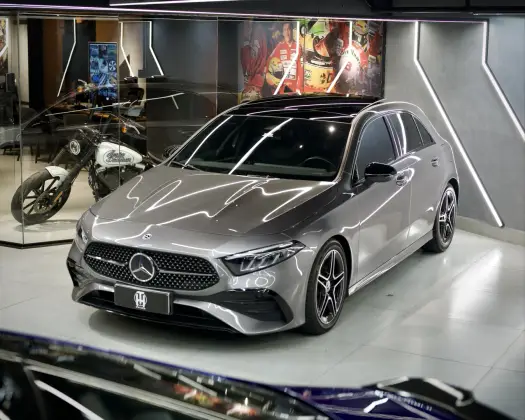 Mercedes-Benz A 200 1.3 CGI Gasolina AMG Line 7G-DCT