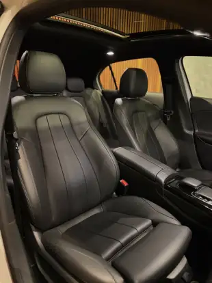 MERCEDES-BENZ-A 250-2019