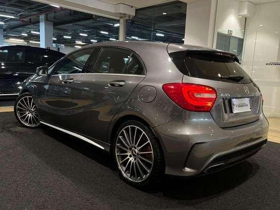 MERCEDES-BENZ-A 45 AMG-2.0 16V TURBO GASOLINA 4P AUTOMATIZADO MERCEDES-BENZ-A 45 AMG-2015