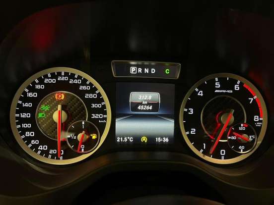 MERCEDES-BENZ-A 45 AMG-2.0 16V TURBO GASOLINA 4P AUTOMATIZADO MERCEDES-BENZ-A 45 AMG-2015