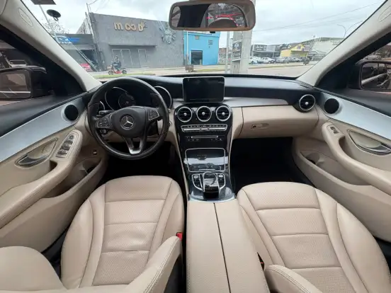 MERCEDES-BENZ-C 180-2015