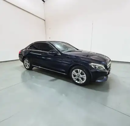 MERCEDES-BENZ-C 180-2017