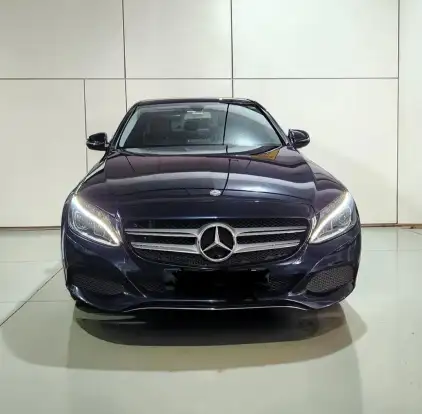 MERCEDES-BENZ-C 180-2017