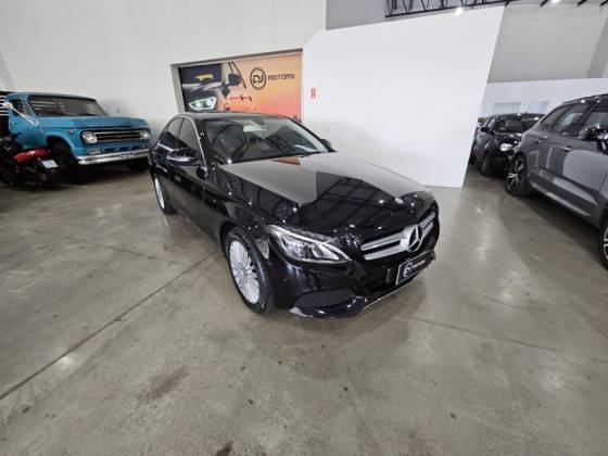 Mercedes-Benz C 200 2.0 CGI Avantgarde 16V Gasolina 4P Automático