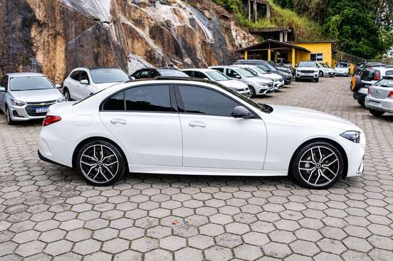 MERCEDES-BENZ-C 300-2023
