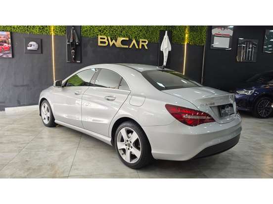 MERCEDES-BENZ-CLA 180-1.6 CGI GASOLINA 7G-DCT MERCEDES-BENZ-CLA 180-2018