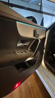 MERCEDES-BENZ-CLA 200-2023