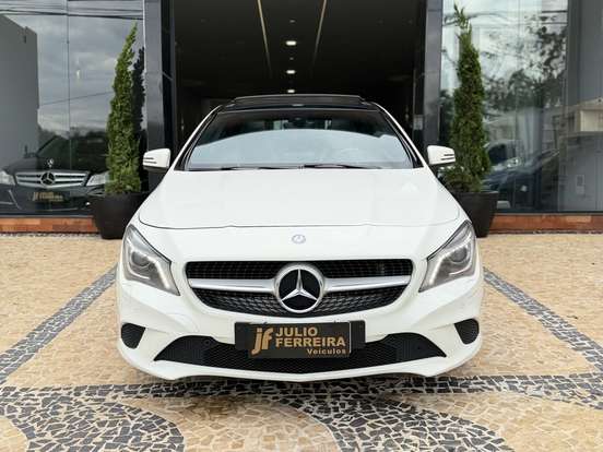 MERCEDES-BENZ-CLA 200-1.6 VISION 16V GASOLINA 4P AUTOMÁTICO MERCEDES-BENZ-CLA 200-2015