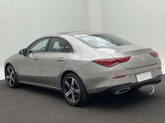 MERCEDES-BENZ-CLA 250-2020