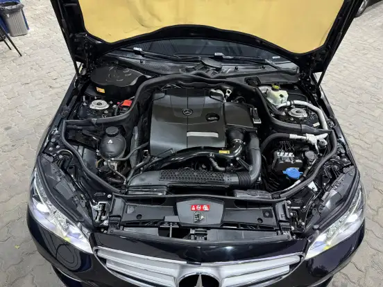 MERCEDES-BENZ-E 250-2015