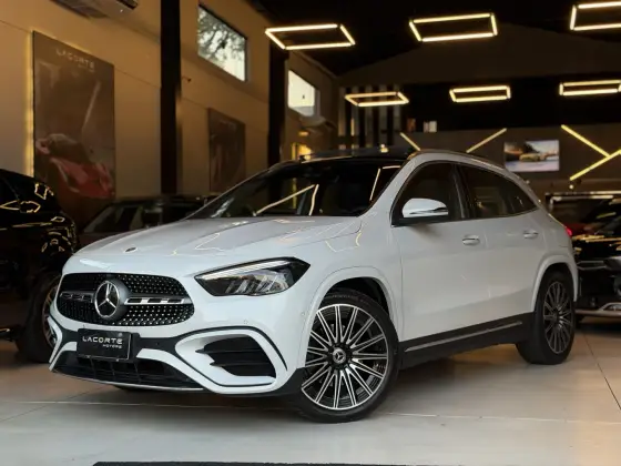 Mercedes-Benz GLA 200 1.3 Mhev AMG Line 7G-DCT