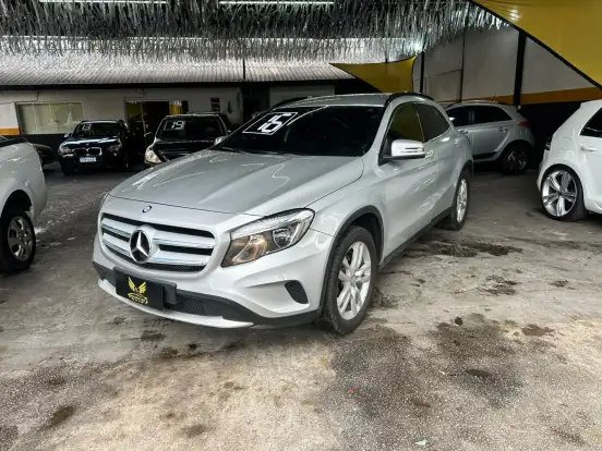 MERCEDES-BENZ-GLA 200-1.6 CGI ENDURO 16V TURBO FLEX 4P AUTOMÁTICO MERCEDES-BENZ-GLA 200-2016