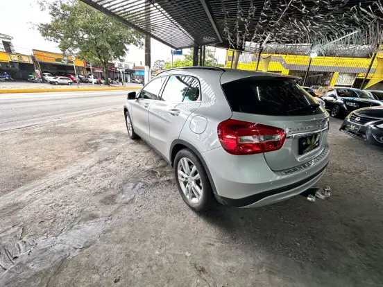 MERCEDES-BENZ-GLA 200-1.6 CGI ENDURO 16V TURBO FLEX 4P AUTOMÁTICO MERCEDES-BENZ-GLA 200-2016