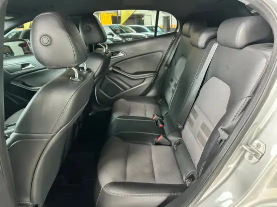 MERCEDES-BENZ-GLA 200-1.6 CGI ENDURO 16V TURBO FLEX 4P AUTOMÁTICO MERCEDES-BENZ-GLA 200-2016