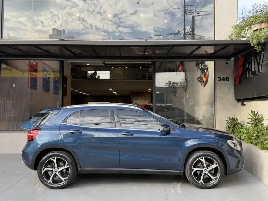 MERCEDES-BENZ-GLA 200-1.6 CGI FLEX ADVANCE 7G-DCT MERCEDES-BENZ-GLA 200-2019