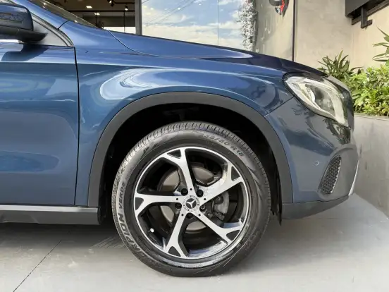 MERCEDES-BENZ-GLA 200-1.6 CGI FLEX ADVANCE 7G-DCT MERCEDES-BENZ-GLA 200-2019