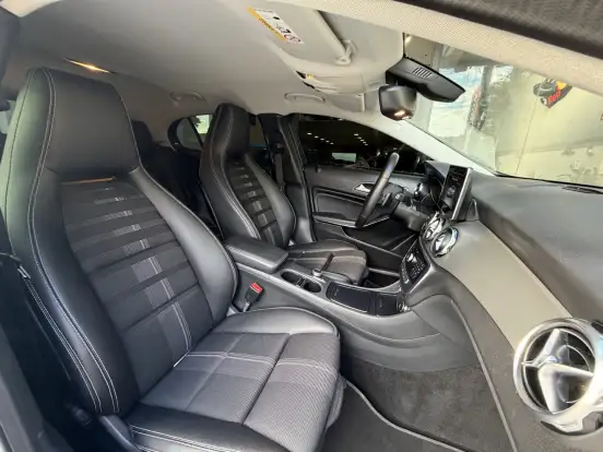MERCEDES-BENZ-GLA 200-1.6 CGI FLEX ADVANCE 7G-DCT MERCEDES-BENZ-GLA 200-2019