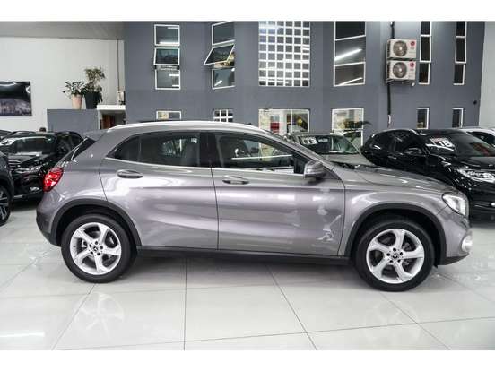 MERCEDES-BENZ-GLA 200-1.6 CGI FLEX ENDURO 7G-DCT MERCEDES-BENZ-GLA 200-2018