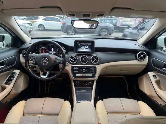 MERCEDES-BENZ-GLA 200-1.6 CGI FLEX STYLE 7G-DCT MERCEDES-BENZ-GLA 200-2019