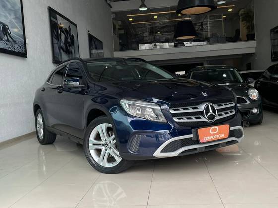 Mercedes-Benz GLA 200 1.6 CGI Flex Style 7G-DCT