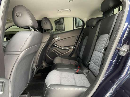 MERCEDES-BENZ-GLA 200-1.6 CGI FLEX STYLE 7G-DCT MERCEDES-BENZ-GLA 200-2018