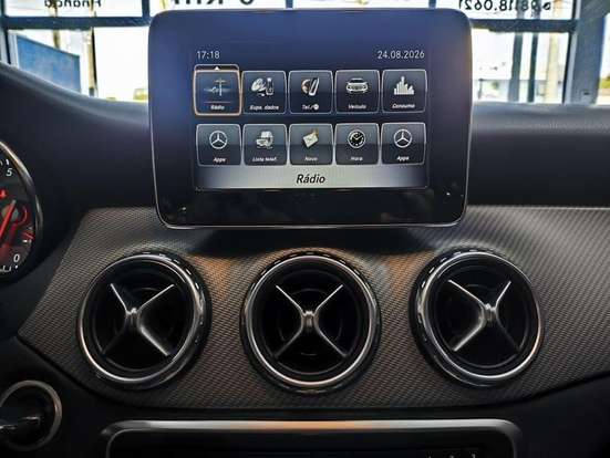 MERCEDES-BENZ-GLA 200-1.6 CGI STYLE 16V TURBO FLEX 4P AUTOMÁTICO MERCEDES-BENZ-GLA 200-2017